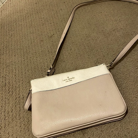 Kate Spade Larchmont Avenue Crossbody Bag - Picture 1 of 5